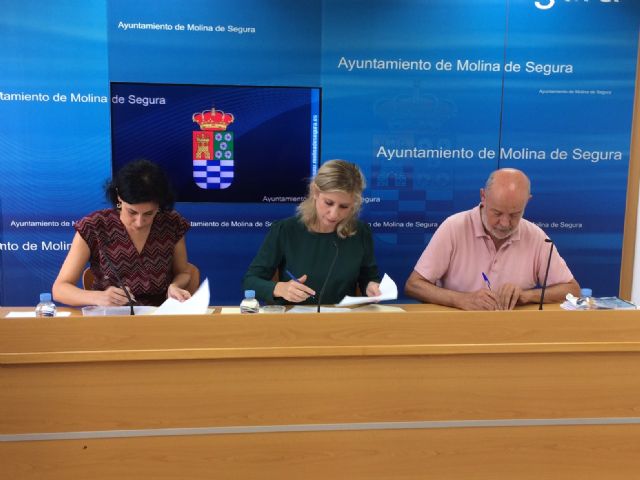 El Ayuntamiento de Molina de Segura firma un convenio con la Asociación DeMúsica Ensemble para la organización del Festival Molina Música Antigua MOMUA 2018 - 2, Foto 2