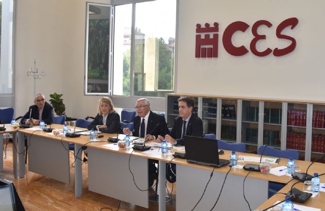 Un informe analiza las diferencias tributarias entre las comunidades autónomas y su relación con el sistema de financiación - 1, Foto 1