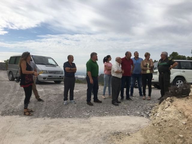 Medio Ambiente invierte 38.000 euros para mejorar el firme y los sistemas de drenaje de un camino rural en la Sierra de la Pila - 1, Foto 1