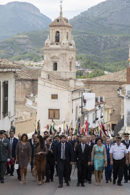 López Miras asiste a los actos organizados con motivo de la festividad de la Exaltación de la Santísima y Vera Cruz - 1, Foto 1