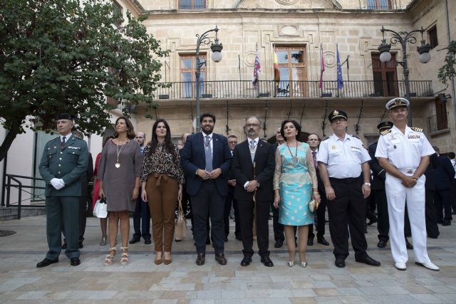 López Miras asiste a los actos organizados con motivo de la festividad de la Exaltación de la Santísima y Vera Cruz - 2, Foto 2