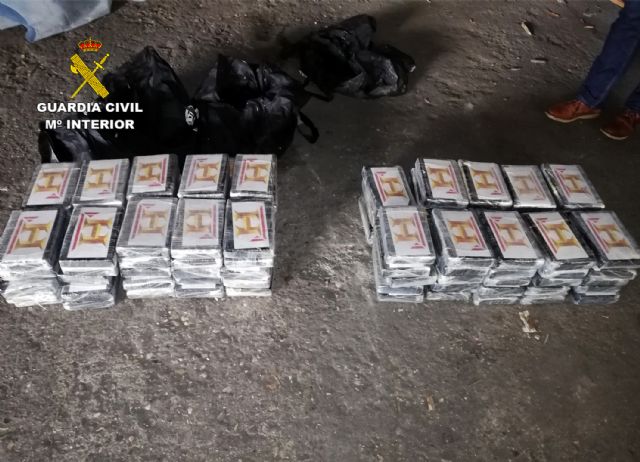 La Guardia Civil intercepta un camión con 127 kilos de cocaína en Lorca - 2, Foto 2