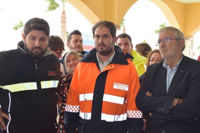 Reunin con el presidente del Gobierno, Pedro Snchez, para evaluar los daños causados por la gota fra, Foto 3