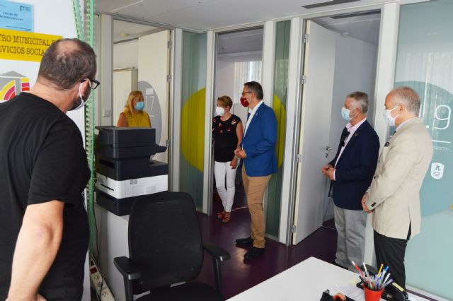 El portavoz del grupo socialista en la Asamblea Regional, Diego Conesa, visita Las Torres de Cotillas - 3, Foto 3