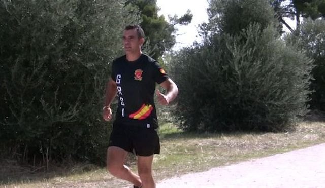 Un Guardia Civil superviviente de linfoma lanza el reto 'Somos gente de 10' para ganar al cáncer con CRIS contra el cáncer - 1, Foto 1