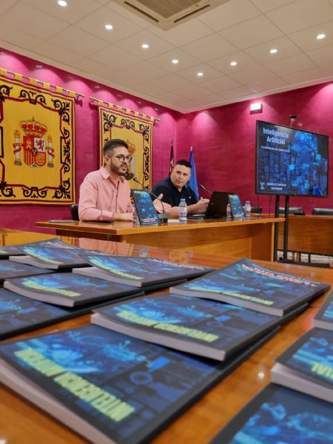 Presentación del libro 'Inteligencia Artificial: La Maldición del Dinero fácil' - 1, Foto 1