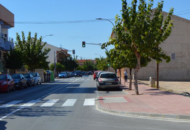 El Ayuntamiento mejora la seguridad vial de la avenida Juan Carlos I - 1, Foto 1