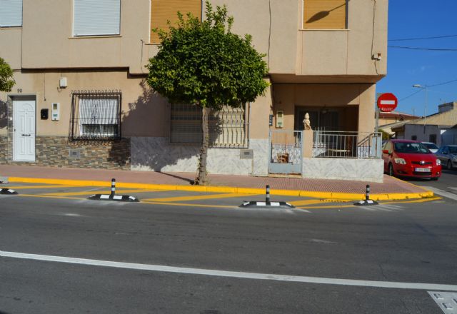 El Ayuntamiento mejora la seguridad vial de la avenida Juan Carlos I - 4, Foto 4