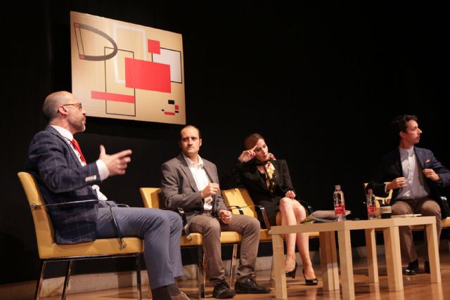 La compañía Mascarade representa 'El método Grönholm' en el certamen nacional de teatro amateur Juan Baño - 3, Foto 3