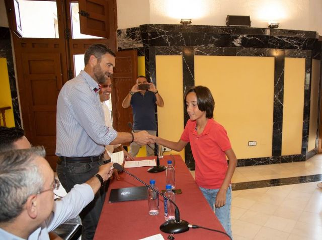 La Concejalía de Deportes entrega las ayudas a deportistas y eventos locales - 2, Foto 2