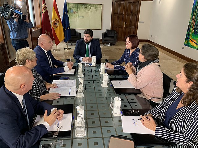 López Miras se reúne con el presidente del Cermi - 1, Foto 1