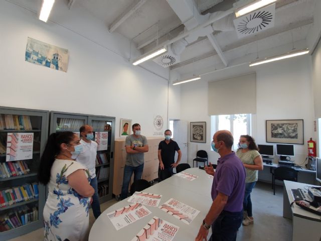 El Banco de Intercambio de Libros (BILT) cierra la campaña 2020 con un total de 3.460 ejemplares recogidos de los que 1.838 ya han sido entregados a las familias que así lo habían demandado - 1, Foto 1