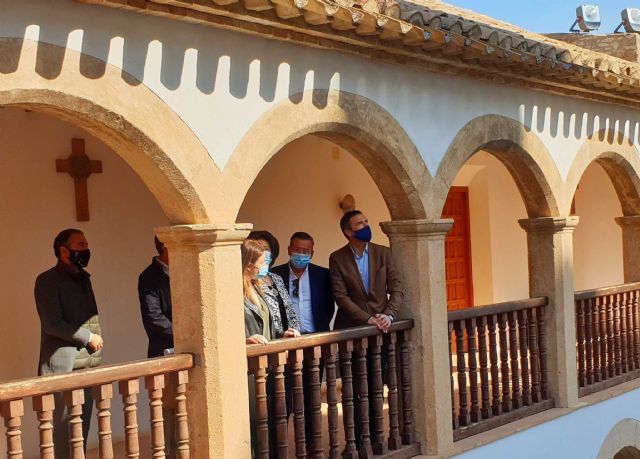 La colaboración del Gobierno regional completará las obras de restauración de las cubiertas y fachadas de la Basílica de la Vera Cruz de Caravaca iniciadas con fondos del 1,5% Cultural del Ministerio de Fomento y del Ayuntamiento - 2, Foto 2