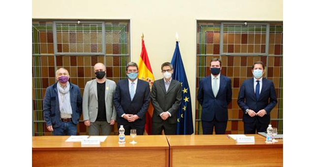 Escrivá se reúne con los agentes sociales para iniciar el diálogo sobre pensiones - 1, Foto 1