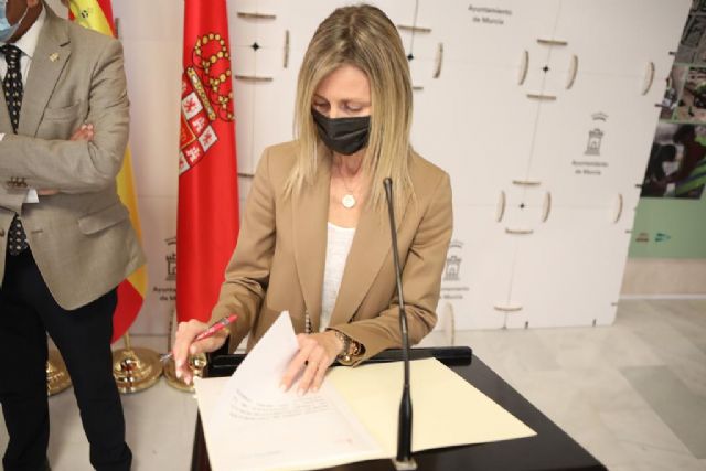 Ayuntamiento y CETENMA firman un convenio para facilitar el desarrollo empresarial en el ámbito de la economía circular - 2, Foto 2