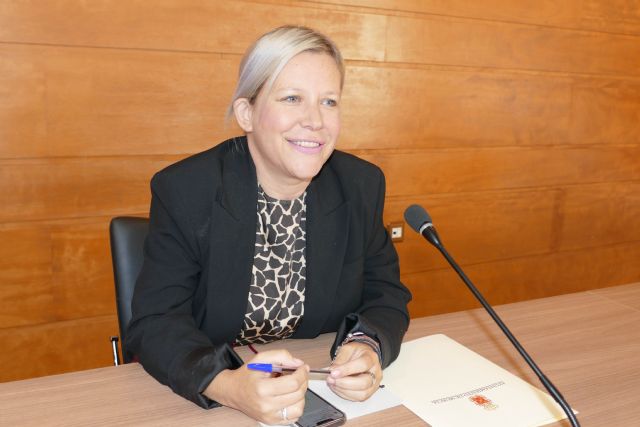 El Ayuntamiento mejorará las zonas infantiles de seis jardines de Murcia y pedanías gracias a la contratación de personas desempleadas - 1, Foto 1