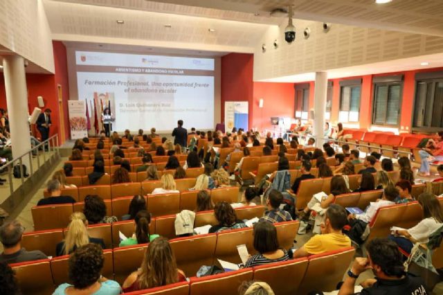 Lorca, a la cabeza en el desarrollo de programas e iniciativas pioneras contra el absentismo y el abandono escolar - 1, Foto 1