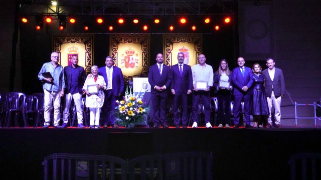 Los Alcázares entrega los Premios Alkazar 2025 y 2026 en un emotivo acto de homenaje a la solidaridad y la memoria del municipio - 4, Foto 4