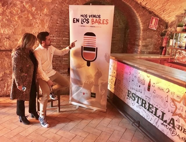 Juventud ofrece la oportunidad a jóvenes cantantes y grupos emergentes de actuar en directo en locales de la Región - 1, Foto 1