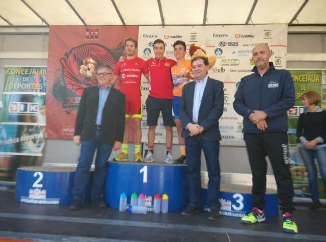 Víctor Perez del C.C. Santa Eulalia de Totana consigue otro podium en Hellín, Foto 1