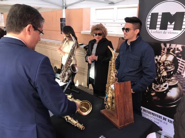 Un centenar de emprendedores murcianos sacan a la calle sus ideas de negocio en la II Feria de Proyectos Empresariales - 2, Foto 2