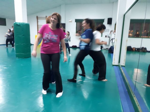 Comienzan las sesiones del Taller de Defensa Personal de la Mujer, Foto 7