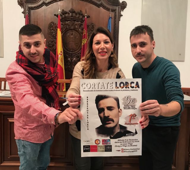 Los barberos lorquinos se unen al Movimiento Movember con cortes de pelo solidarios - 1, Foto 1