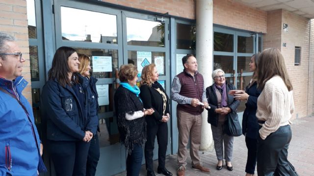 Continúan las labores de información y concienciación sobre el servicio de retirada de enseres - 1, Foto 1