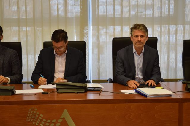 La Asamblea insta a  trabajar en la definición de las aulas del futuro para dar respuesta a las nuevas exigencias pedagógicas - 1, Foto 1