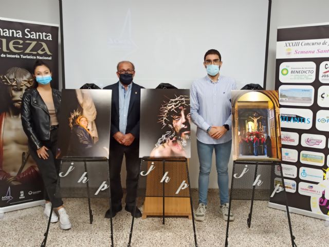 La Coronación ilustrará el Cartel de la Semana Santa 2021 - 1, Foto 1