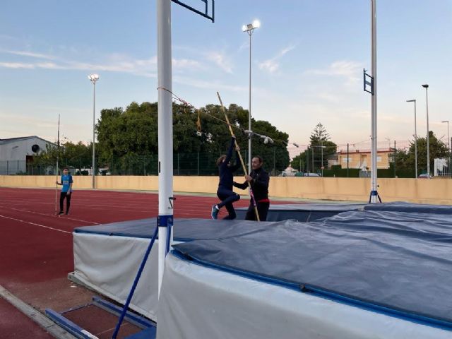 Intenso fin de semana en torno a la pértiga en el CTD Infanta Cristina - 1, Foto 1