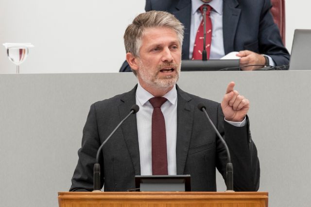 Martínez-Carrasco: Hay un Comité Técnico que ya está trabajando para planificar la primera intervención en el Convento de las Carmelitas de Caravaca - 1, Foto 1