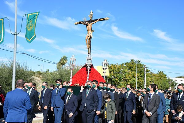 Traslado de los titulares de la Hermandad de la Vera-cruz de Alcalá del Río al cementerio de San Antonio - 4, Foto 4