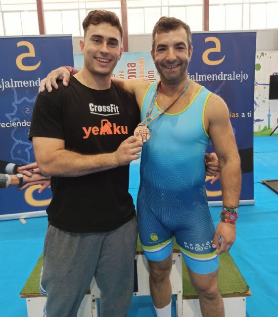 Fco Javier Cerda consigue Bronce el Master de Halterofilia celebrado en Almedralejo - 2, Foto 2