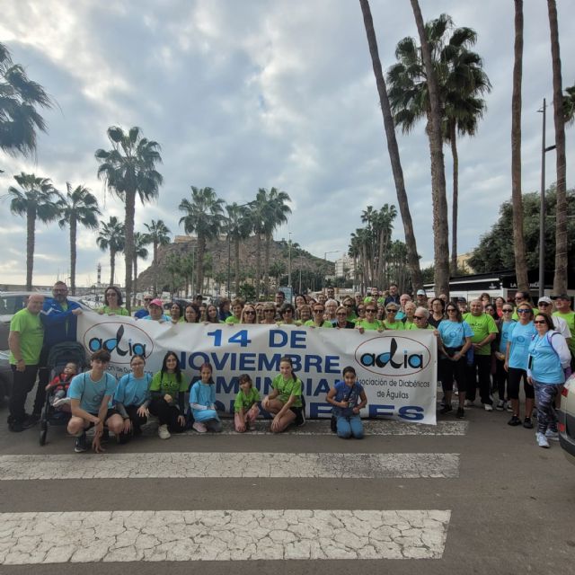 Cerca de un centenar de personas participan en el Anda conmigo - 1, Foto 1