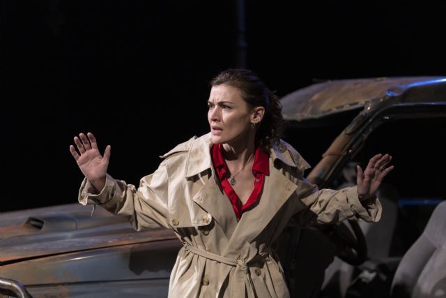 Tres nuevos espectáculos programados en el Teatro Romea y el Teatro Circo contarán esta temporada con audio descripción y subtítulos - 1, Foto 1