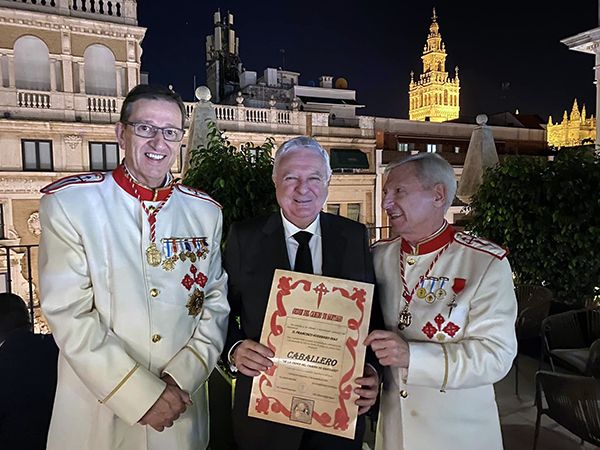La Orden del Camino de Santiago ha investido a diez nuevos caballeros y damas durante su Capítulo Extraordinario celebrado en Sevilla - 3, Foto 3