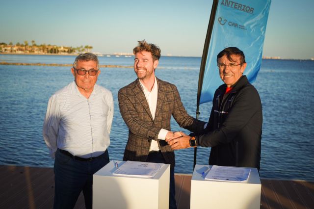 La Comunidad y la Federación Española de Triatlón suscriben un convenio para desarrollar un programa nacional de tecnificación - 1, Foto 1