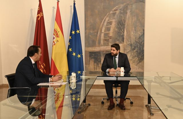 Fernando traslada el total compromiso del Gobierno autonómico con los 45 municipios de la Región de Murcia - 1, Foto 1