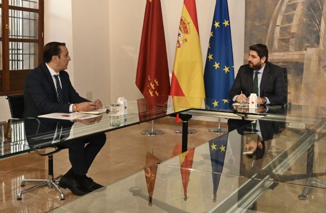 Fernando traslada el total compromiso del Gobierno autonómico con los 45 municipios de la Región de Murcia - 2, Foto 2
