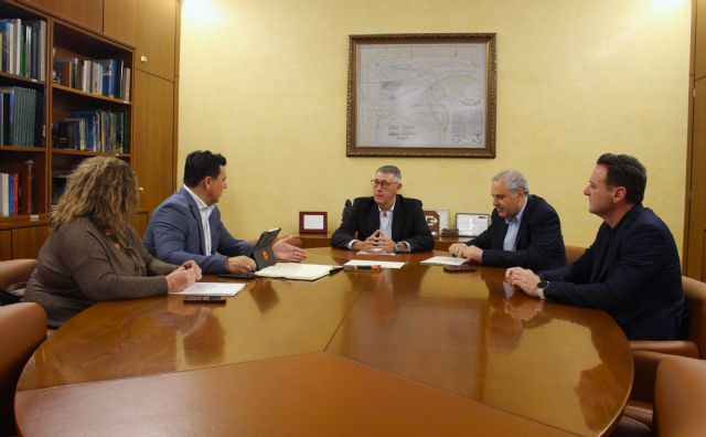 Mario mantiene una reunión con el alcalde de San Javier - 1, Foto 1