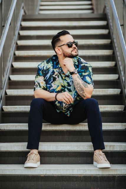 Jhonder Morales promociona Dónde está el amor perteneciente a su producción Punto aparte - 3, Foto 3