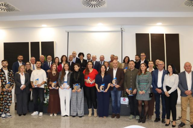 Puerto Lumbreras celebra la XX edición de los Premios Empresariales ASEPLU en una gala que reconoce el esfuerzo y la innovación del tejido económico local - 1, Foto 1
