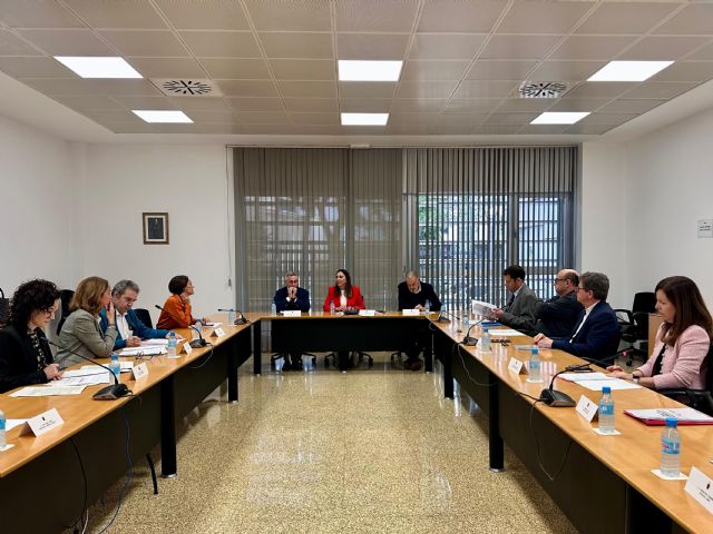 Los gobiernos de la Regin de Murcia y Valencia estudian junto con el Scrats acciones legales ante las graves irregularidades en la gestin del Tajo, Foto 2