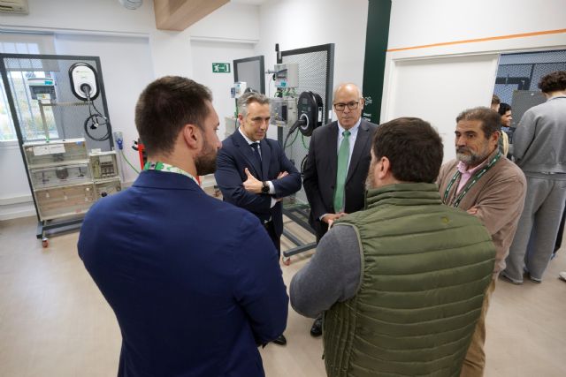 Iberdrola inaugura un espacio pionero de formación para instaladores de soluciones energéticas - 2, Foto 2