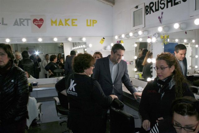 Puesta en funcionamiento de la nueva Aula de Estética en el Centro de Educación de Adultos de Alcantarilla, así como la remodelación de instalaciones - 5, Foto 5