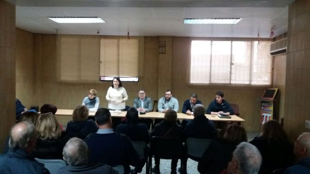 El Ayuntamiento propone a los vecinos de Senda de Granada un estudio para mejorar la seguridad vial en la zona - 1, Foto 1