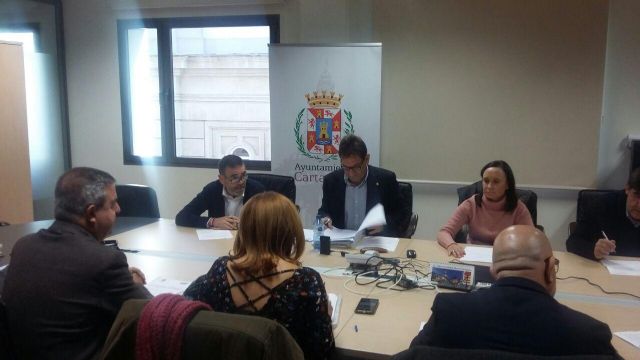 MC felicita a Antonio García por la magnífica gestión que ha desempeñado en Casco Antiguo - 1, Foto 1