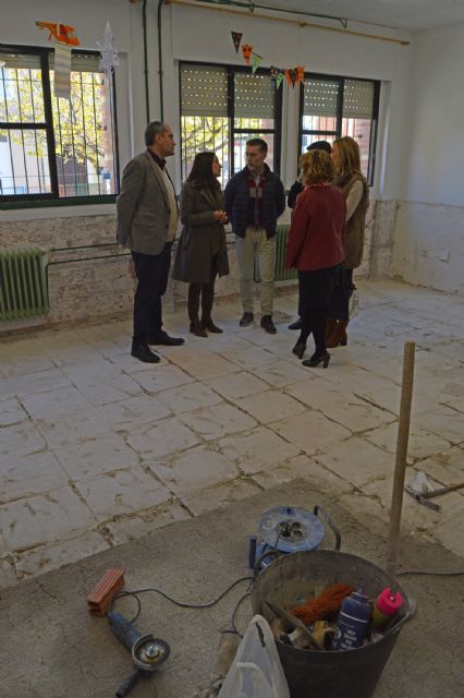 Comienzan las obras del nuevo comedor del colegio 'El Parque' y la remodelación del parque infantil del 'Vista Alegre' - 1, Foto 1