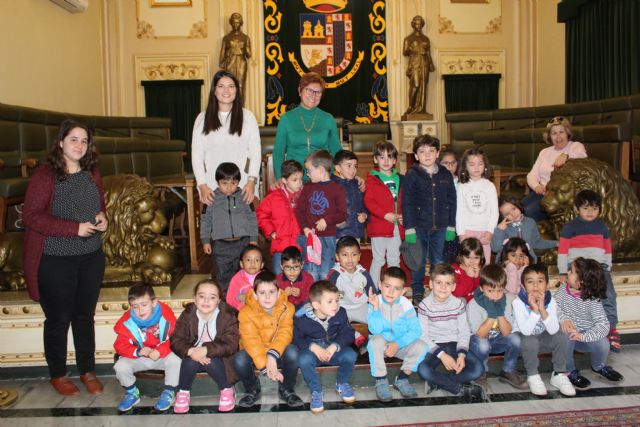 Alumnos del Colegio Mariano Suárez visitan el Ayuntamiento de Jumilla - 1, Foto 1